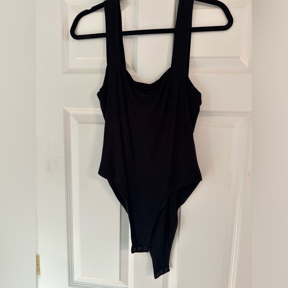 AE Studio bodysuit - Picture 1 of 3